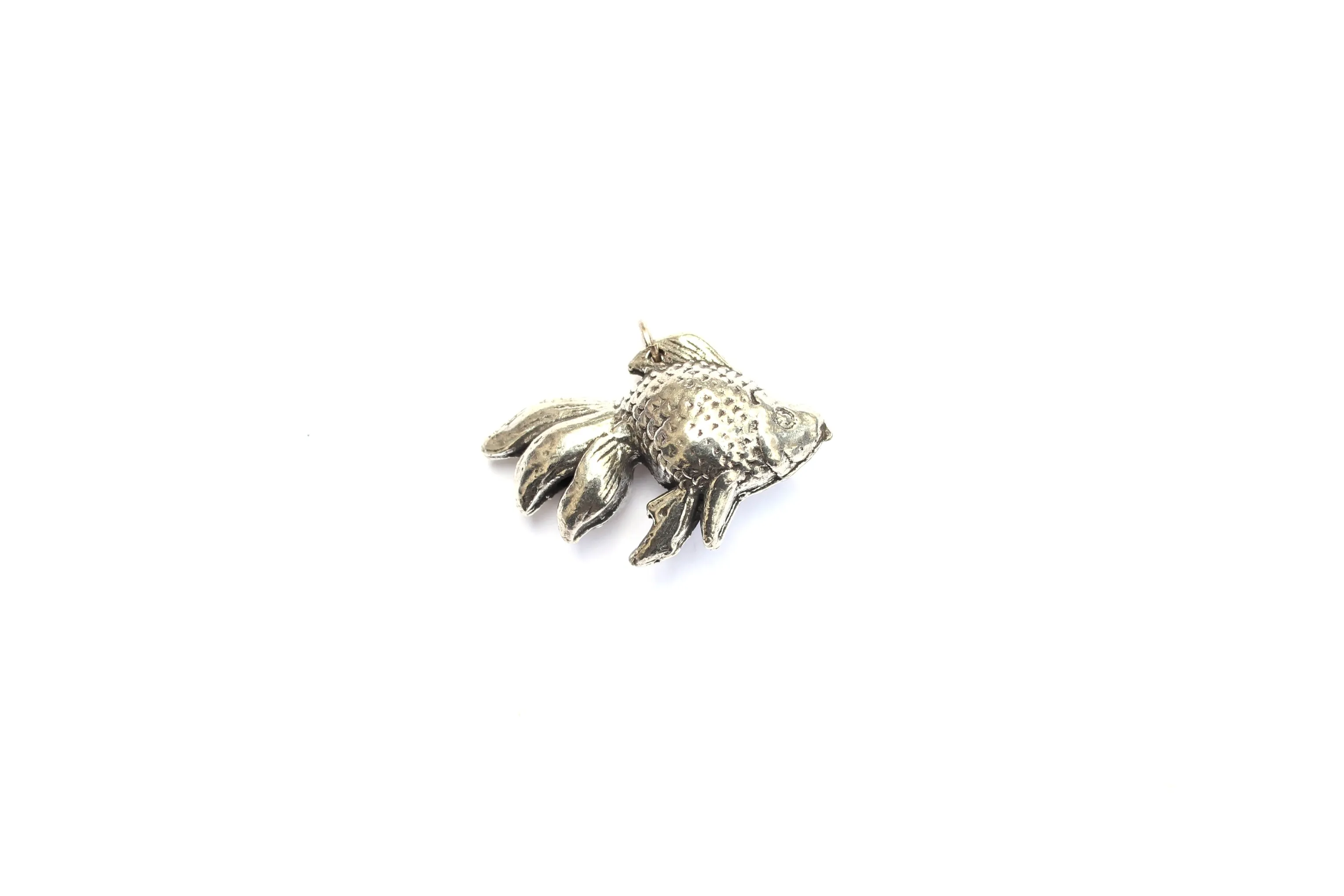 3-Dimensional Antique Replica Fantail Goldfish Pendant in Britannium