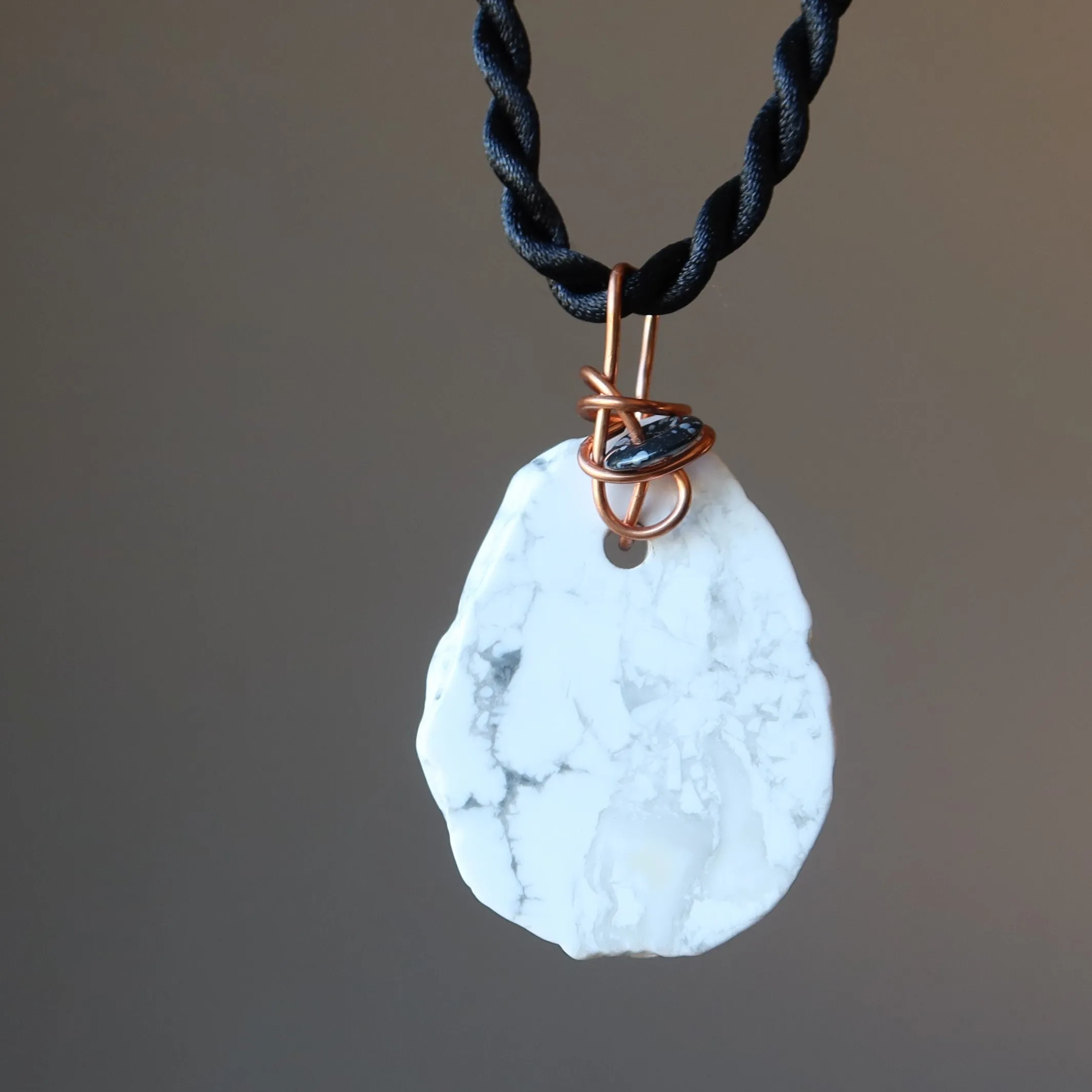 Howlite Necklace Soothing White Snow and Snowflake Obsidian