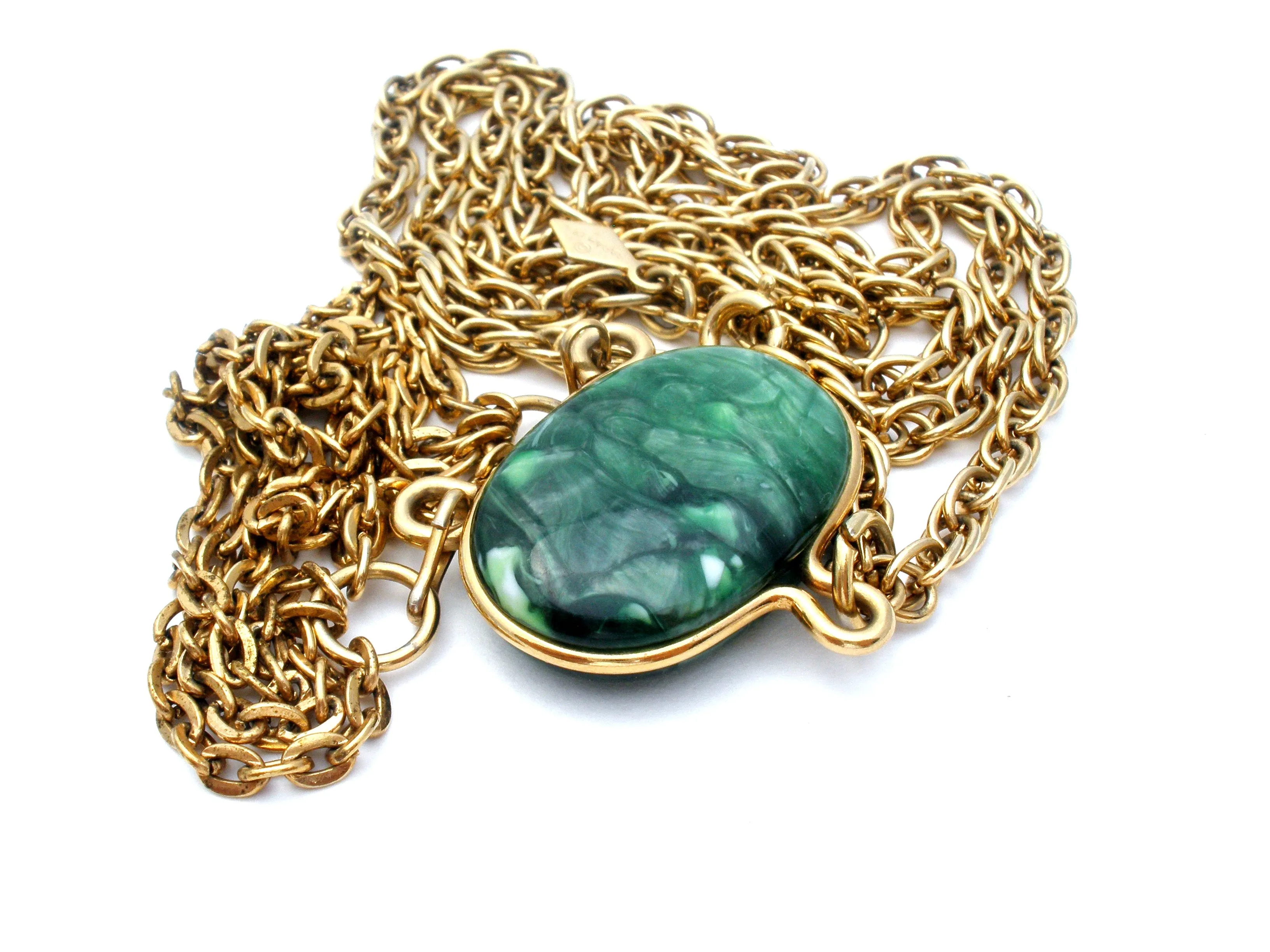 Sarah Coventry Necklace with Green Stone