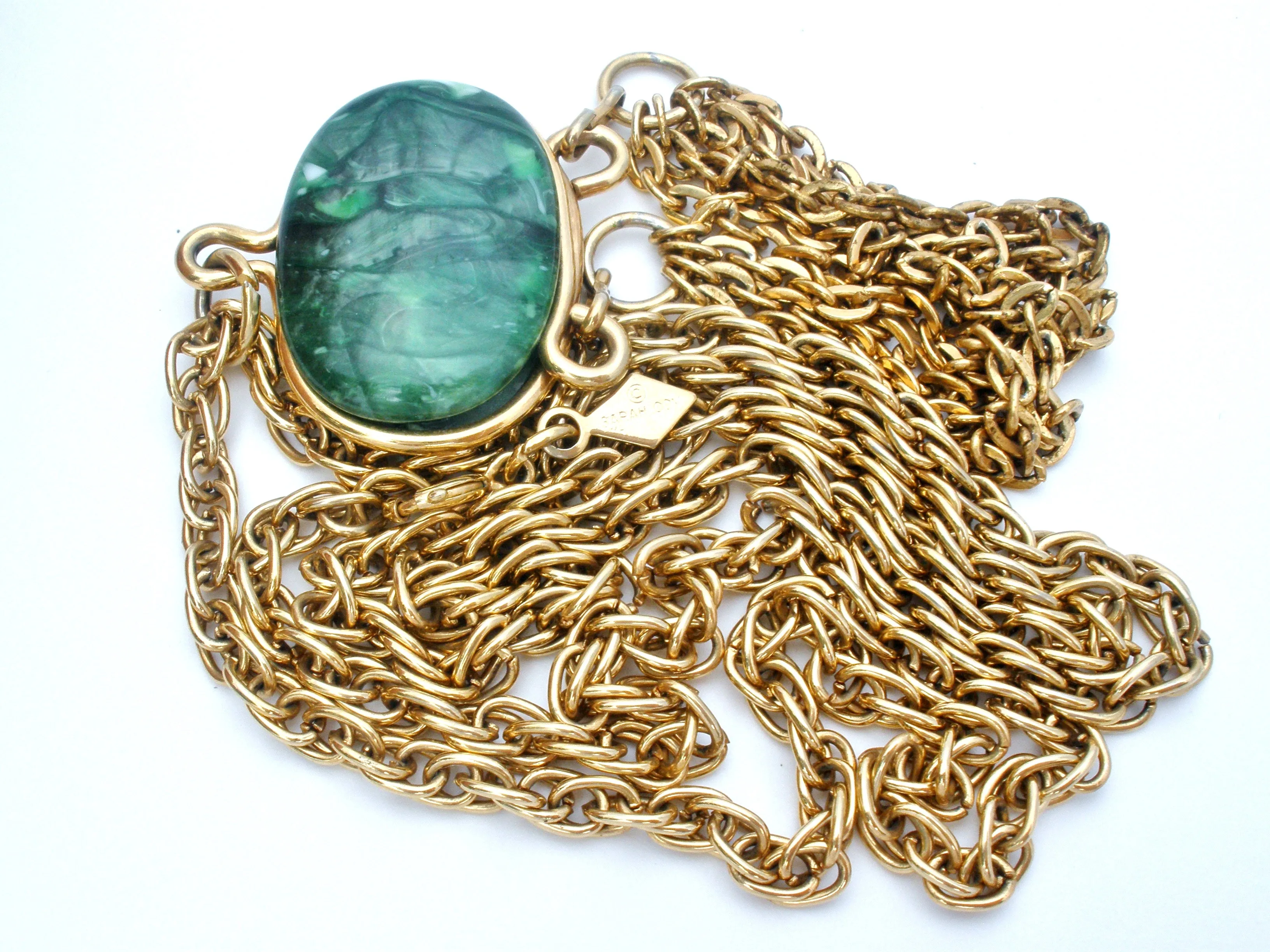 Sarah Coventry Necklace with Green Stone